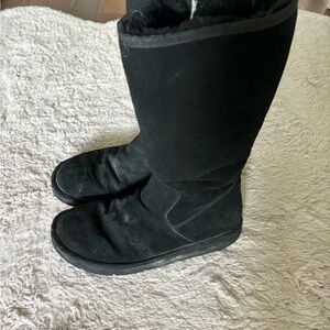 UGG tall black boots with zipper